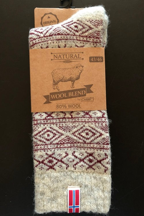 11 - Norway - Red/Ecru Socks - 80%Wool