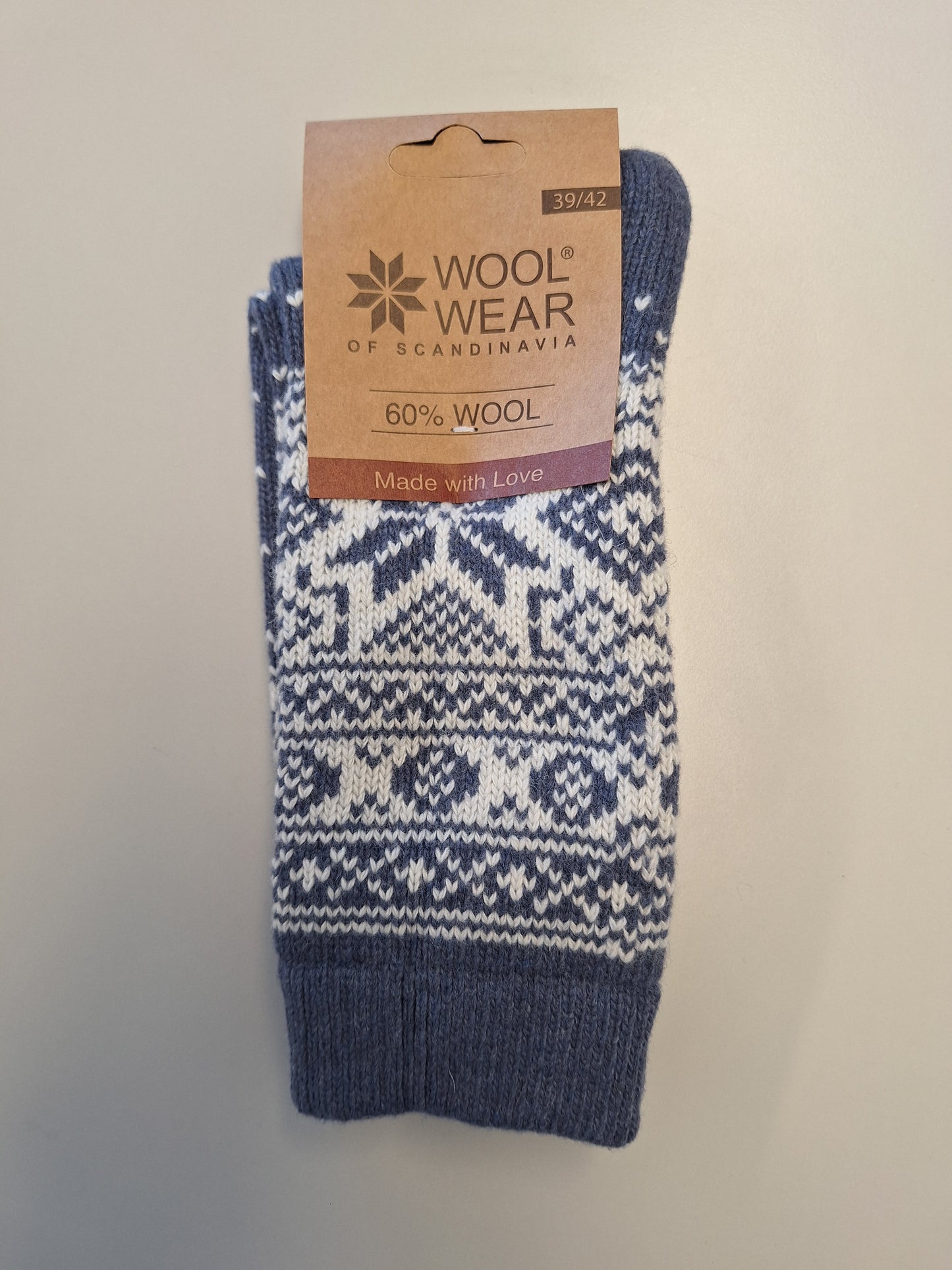 50 - Denim Snowflake - 60% Wool