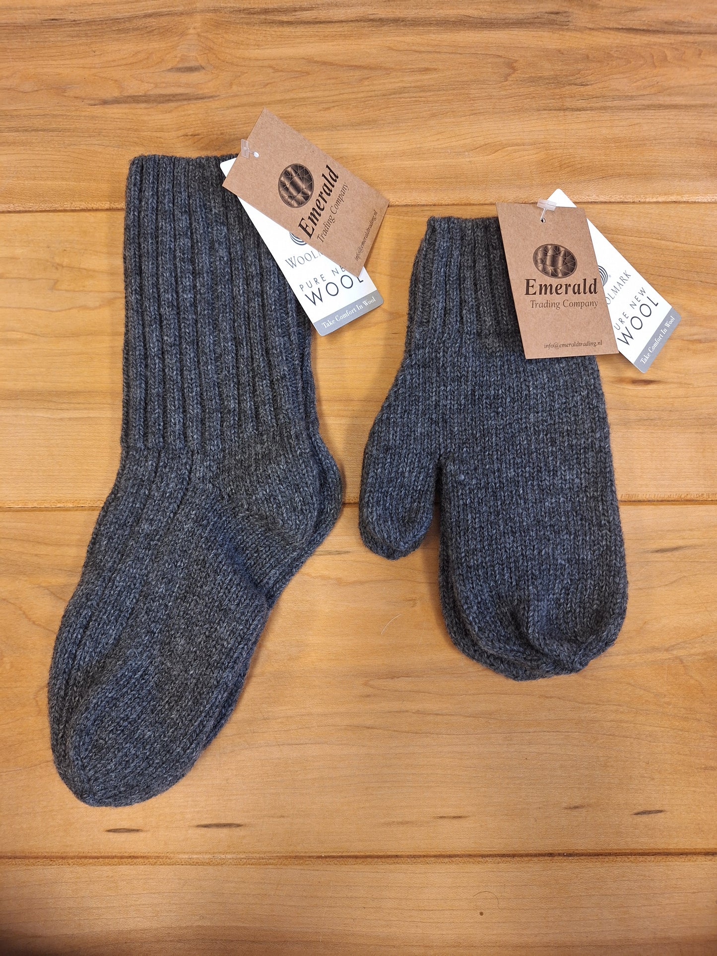 Espoo Mittens - Navy, Antracite, Grey, Mid Blue, Navy