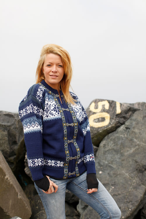 65-206 Mid Blue Cardigan Buckles