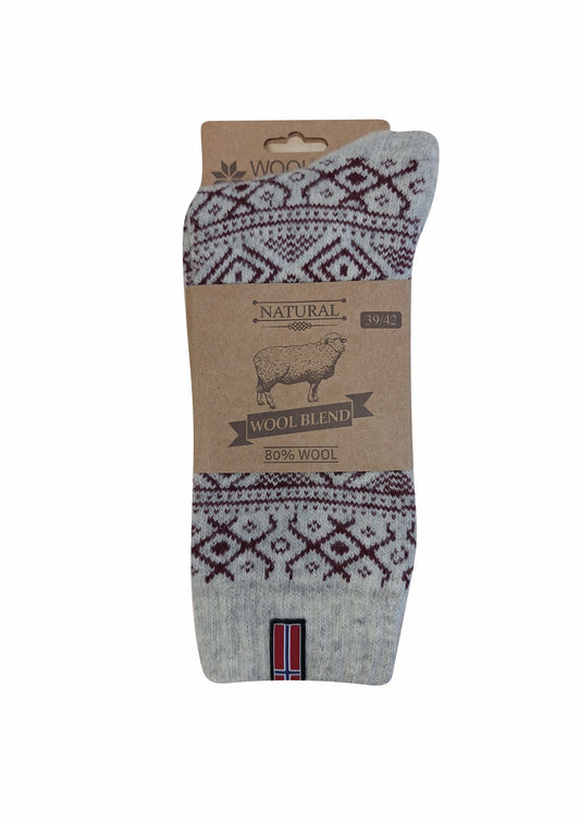 11 - Norway - Red/Ecru Socks - 80%Wool
